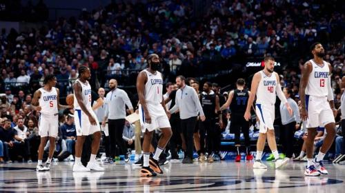 NBA成立于哪年？这个问题，就像问一个人他的生日一样简单，但背后却有着丰富的历史和文化底蕴。今天，就