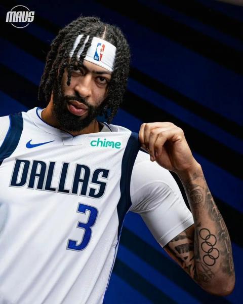 NBA戴维斯多高？这小子简直像棵树！